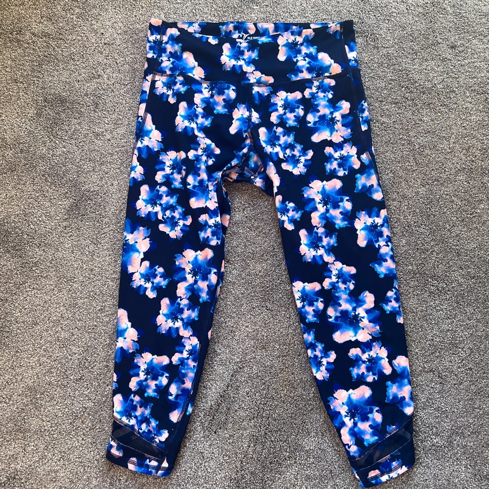 Old Navy Active Crop Leggings